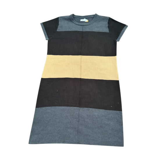 Calvin Klein Colorblock Strickkleid in Grau Schwarz und Beige vorne