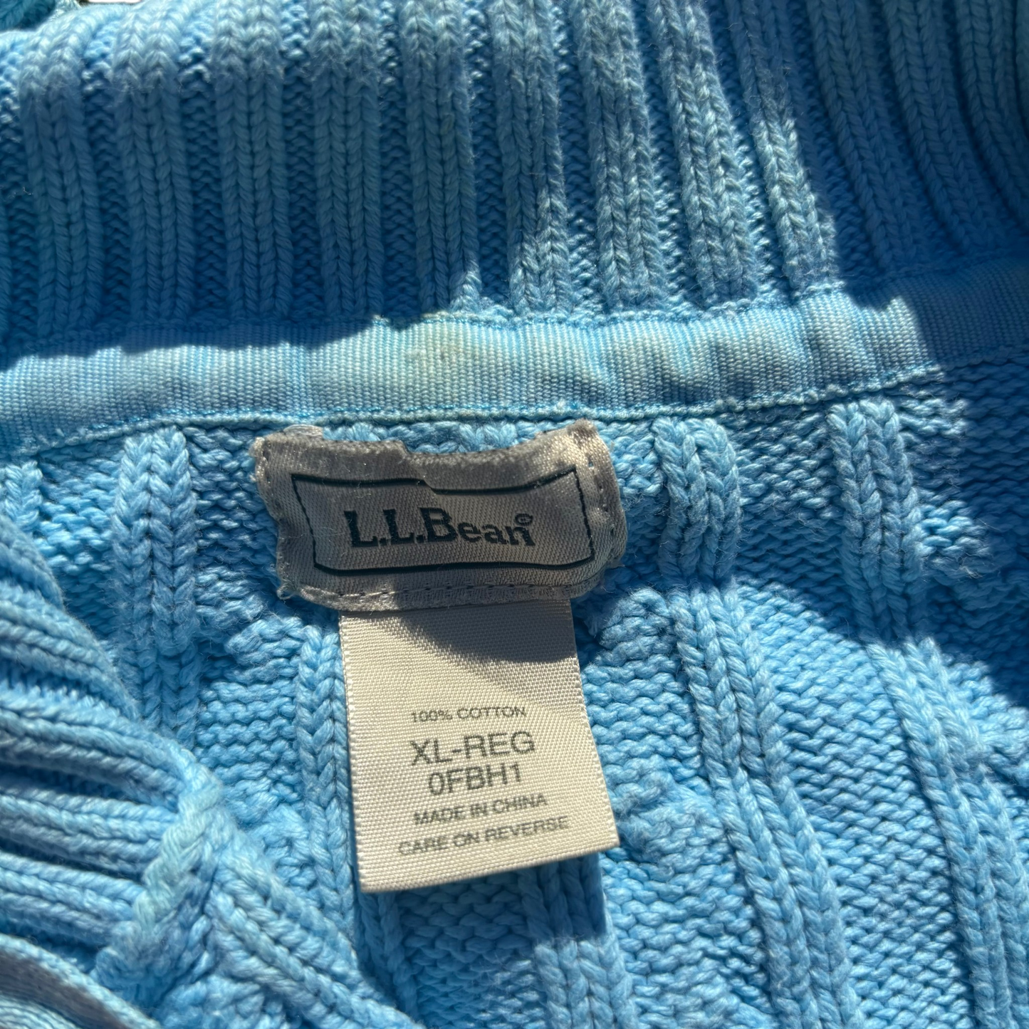 L.L.Bean Cable-Knit Full-Zip – Hellblau · XL Regular – Marken- und Größenetikett