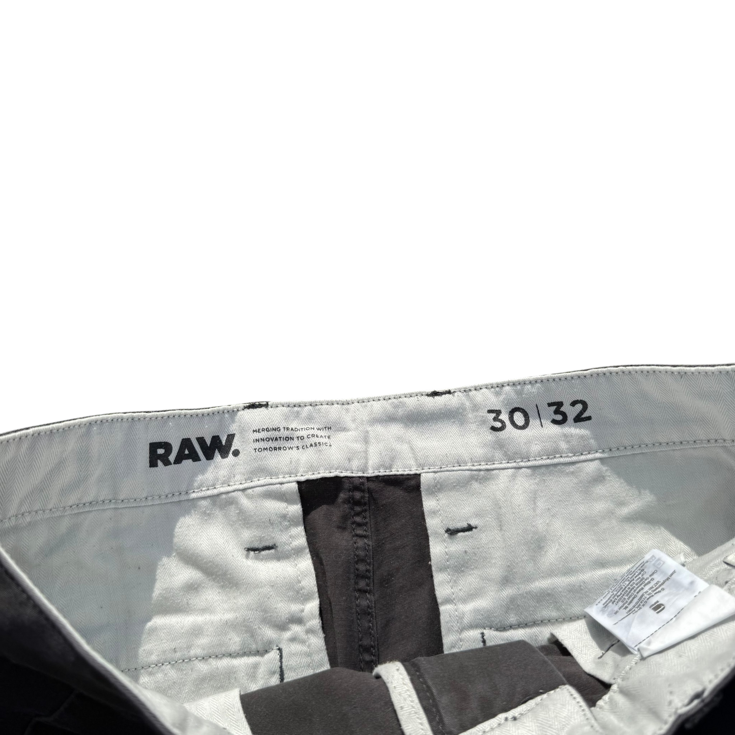 G-Star RAW Tapered Jeans Grau, Gr. W30/L32 – Etikett