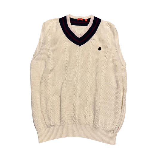 IZOD Zopfstrick-Pullunder Creme, Gr. 2XL Tall – Vorderansicht