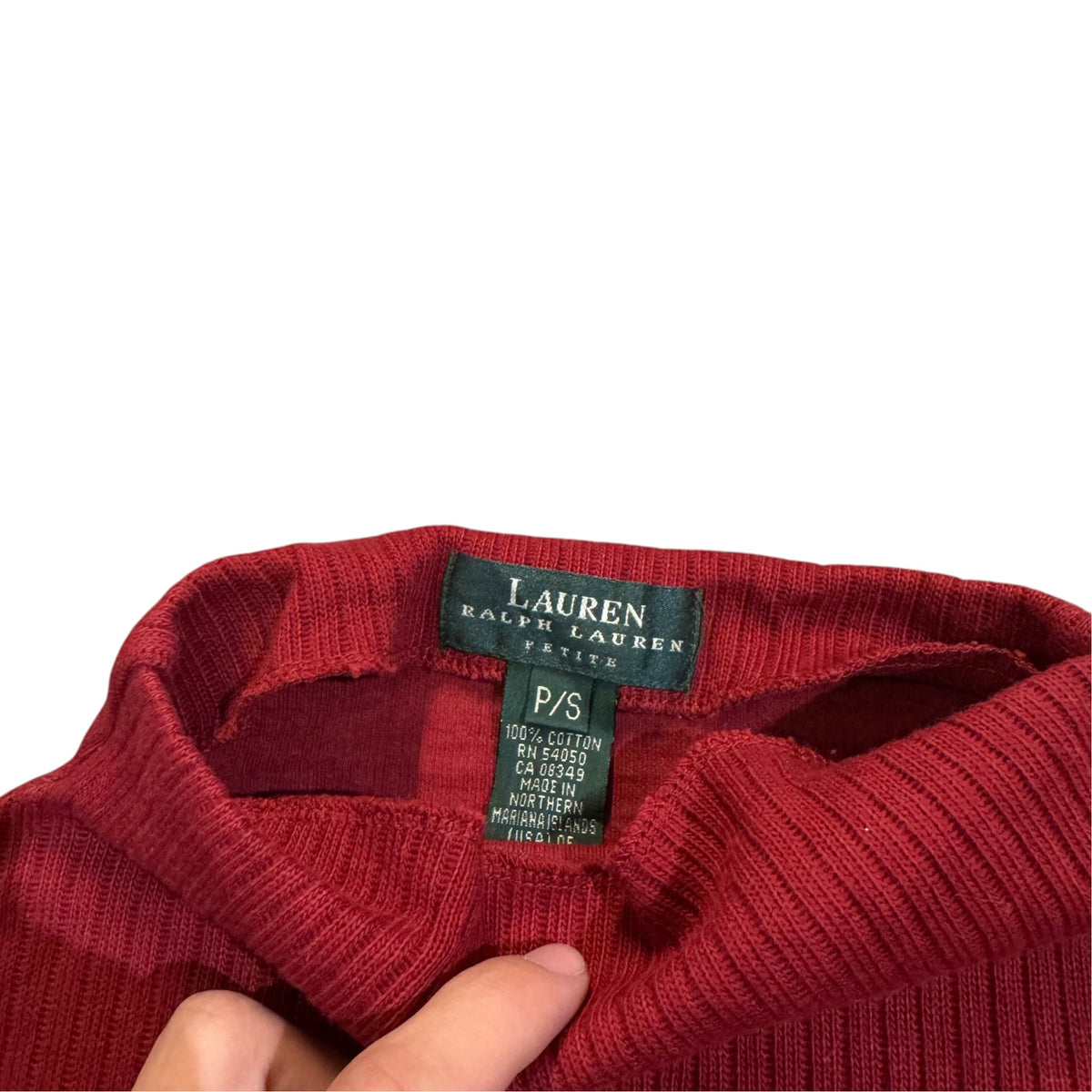 Lauren Ralph Lauren Petite Baumwollpullover mit hohem Kragen — Rot · S (Petite) – Etikett/Detail