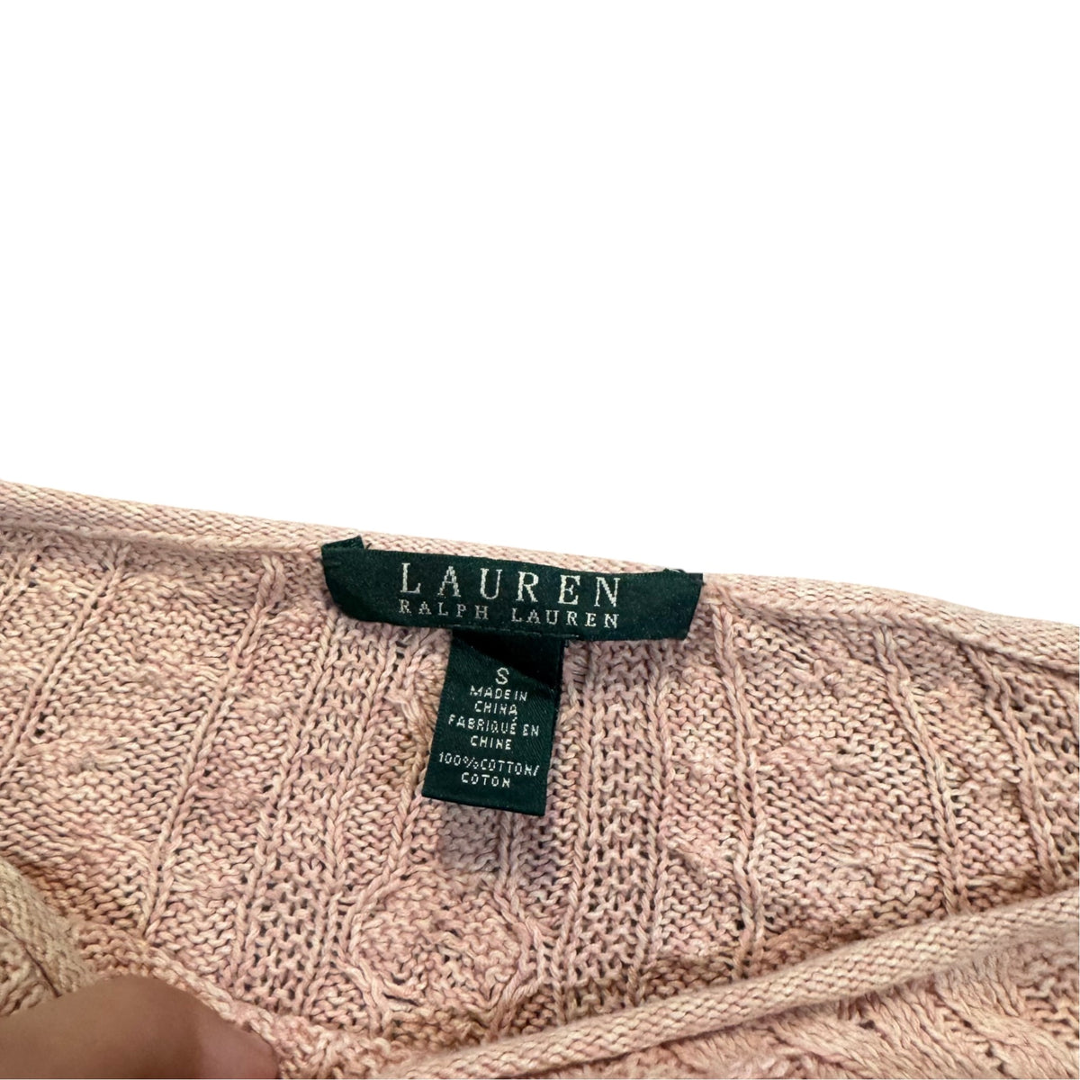 Lauren Ralph Lauren Baumwoll-Zopfstrickpullover — Rosé · S – Etikett/Detail