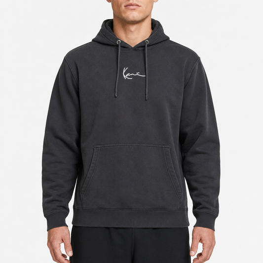 Karl Kani Script Logo Hoodie – Anthrazit · M am Model