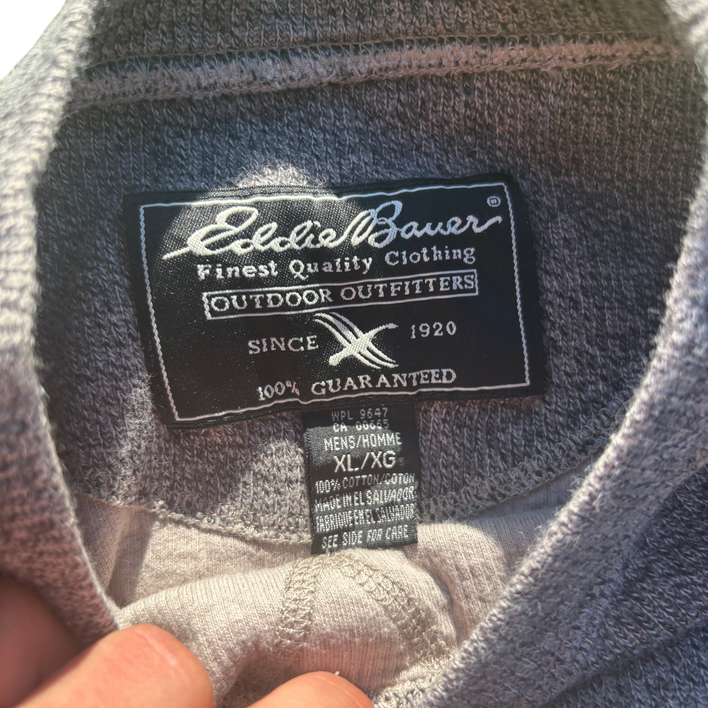 Eddie Bauer Feinstrick-Pullover Grau, Gr. XL – Marken- und Größenetikett